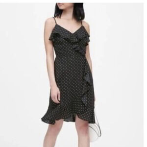 Banana Republic Polka Dot mini  ruffle dress black & white size 6 festival party